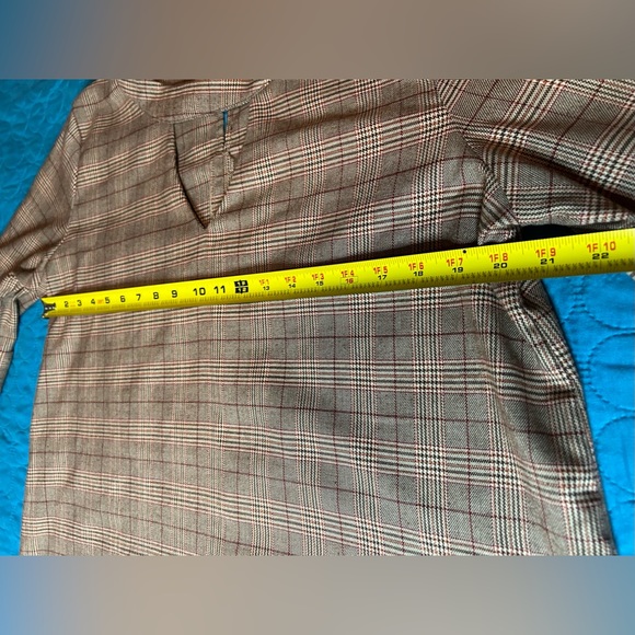 Plaid Top With Ruffle Bell Sleeves & Chest Cut-Out Large - Picture 5 of 10